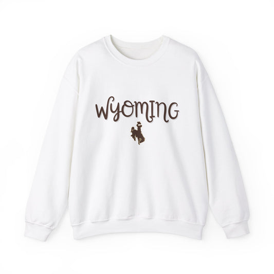 Wyoming Sweatshirt Crewneck - Unisex Heavy Blend, Cozy Wyoming Crewneck, Mountain Sweatshirt, Gift for Wyoming Lovers, Comfortable Crewneck