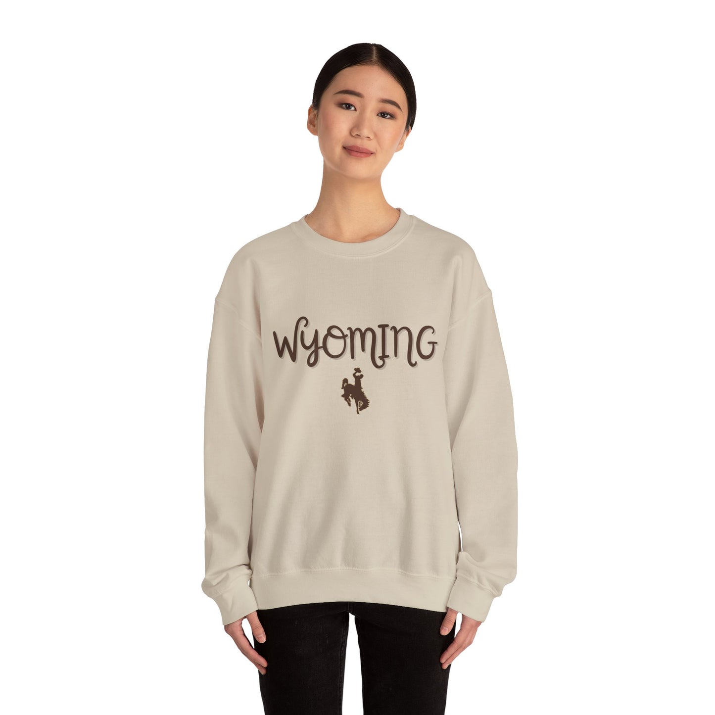 Wyoming Sweatshirt Crewneck - Unisex Heavy Blend, Cozy Wyoming Crewneck, Mountain Sweatshirt, Gift for Wyoming Lovers, Comfortable Crewneck